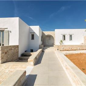5 bedroom villa with pool near Aliki, Paros, sleeps 10